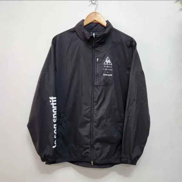 [BUNJANG] Le Coq Sportif Men's Running Lightweight Packable Jacket / 르꼬끄 남성 러닝 리브레 패커블 경량 자켓