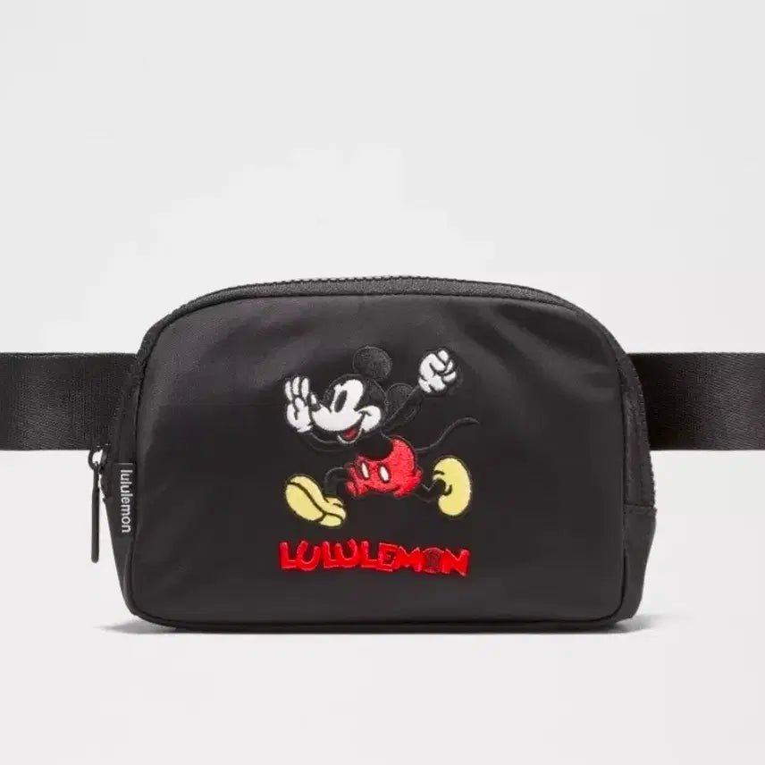 [BUNJANG] Lululemon x Disney Limited Edition Mickey Mouse Belt Bag 1L / 룰루레몬 미키 디즈니 한정판 벨트백 1L