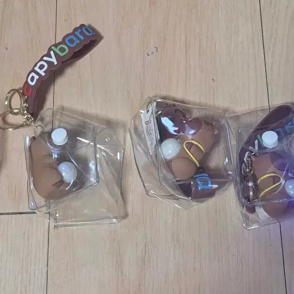 [BUNJANG] DinoTang Capybara Figure Keyring with LED Light / 카피바라 키링 LED 조명 포함