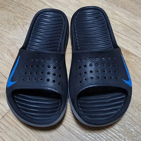 [BUNJANG] Nike Solardsoft Slide (220) / [M4W5/220]나이키 솔라소프트 슬리퍼