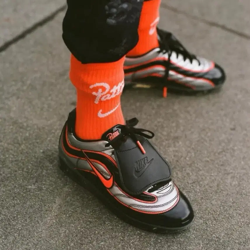 [BUNJANG] Nike x Patta Cryoshoot Mercurial Vapor R9 Hyper Crimson & Black / [270] 나이키 x 파타 크라이오샷 머큐리얼 베이퍼 R9 하이퍼 크림슨 앤 블랙 새상품