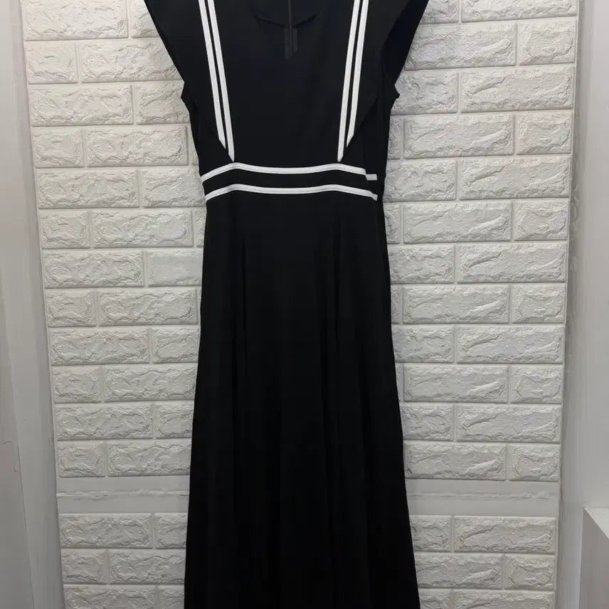 [BUNJANG] Jullog One-Piece Dress L / 줄로그 원피스 L