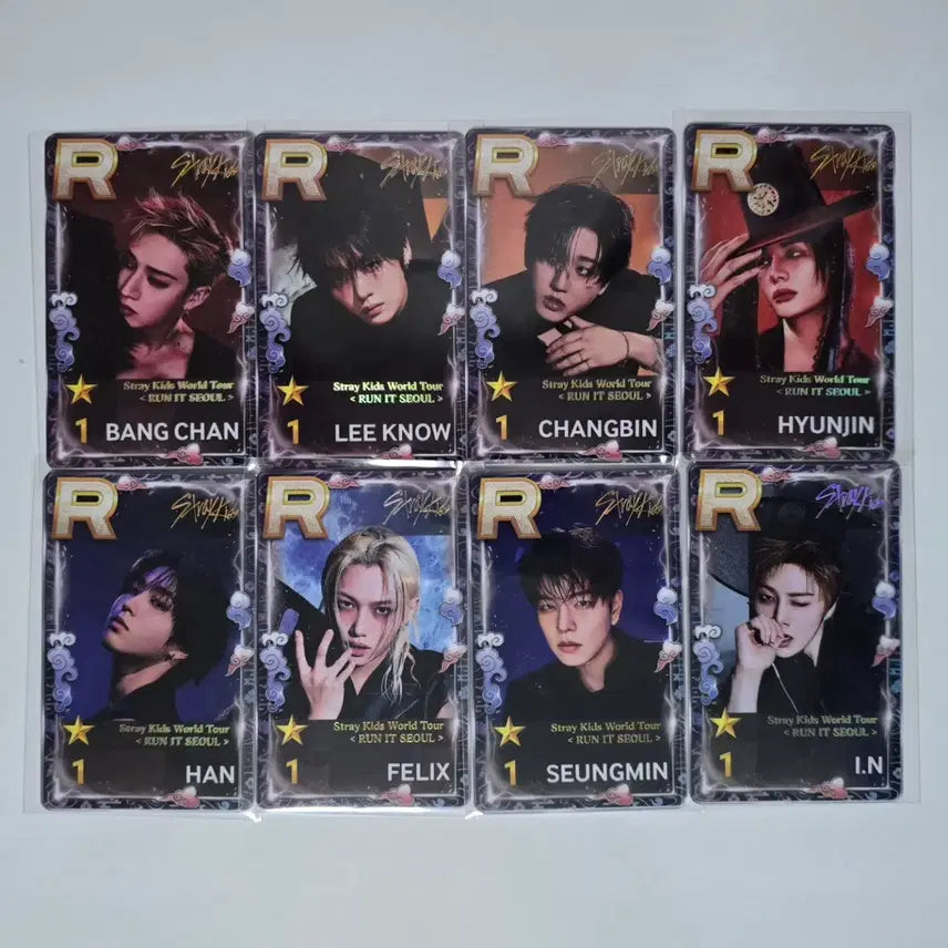 [BUNJANG] Stray Kids Run Away Concert Photocards Bundle Set OT8 / 스키즈 런잇 콘서트 슈스제 구매포카 일괄 ot8