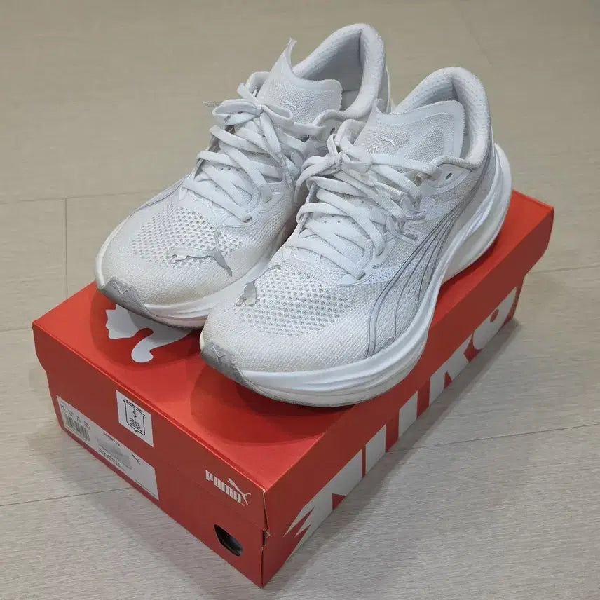 [BUNJANG] Puma Deviate Nitro 3 Running Shoes - Size 255 / 퓨마 디비에이트 나이트로3 : 사이즈 255