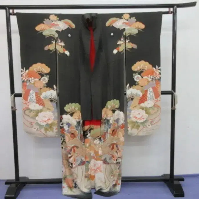 [BUNJANG] Showa Era Antique Furisode Kimono / 쇼와시대 앤티크 후리소데 기모노