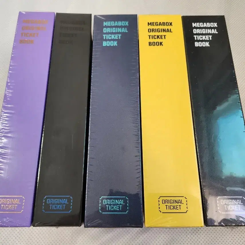 [BUNJANG] Megabox Signature Original Ticket Book Set / 미개봉 시그니처 굿즈 메가박스 오리지널 티켓북 세트