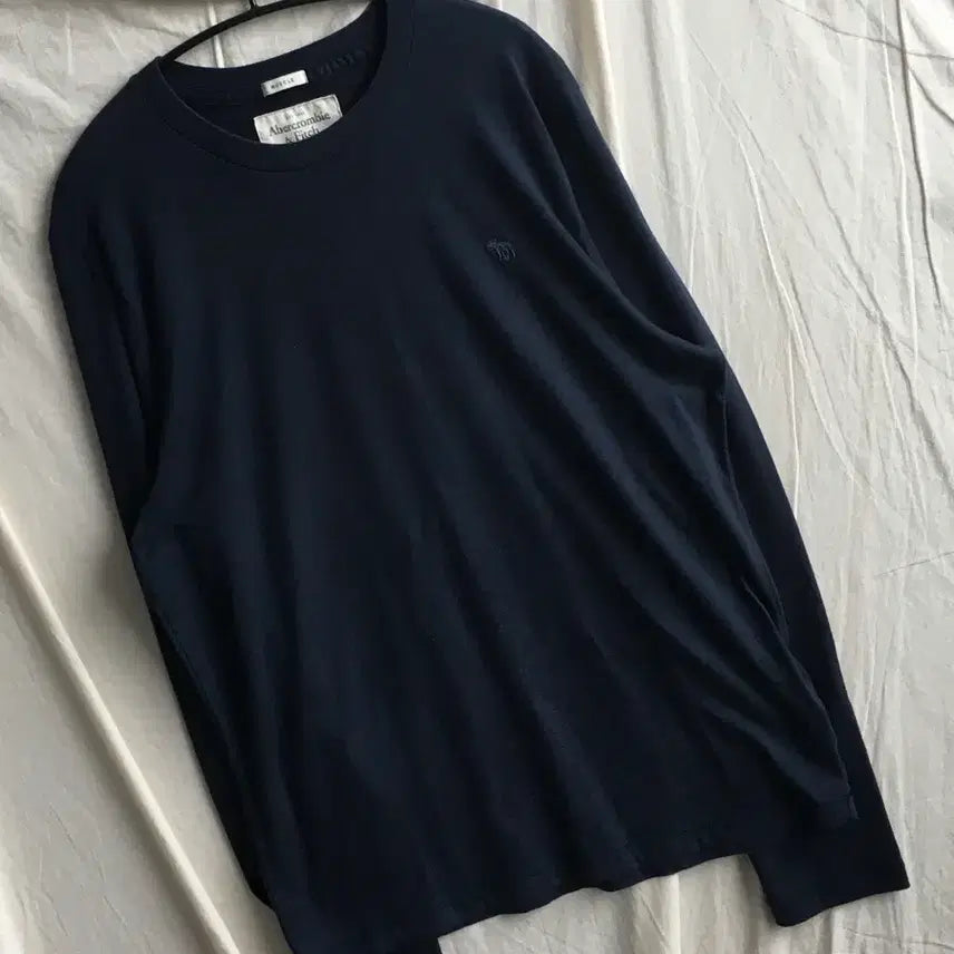 [BUNJANG] Abercrombie & Fitch Embroidered Logo Long Sleeve Shirt / 아베크롬비 자수로고 롱슬리브