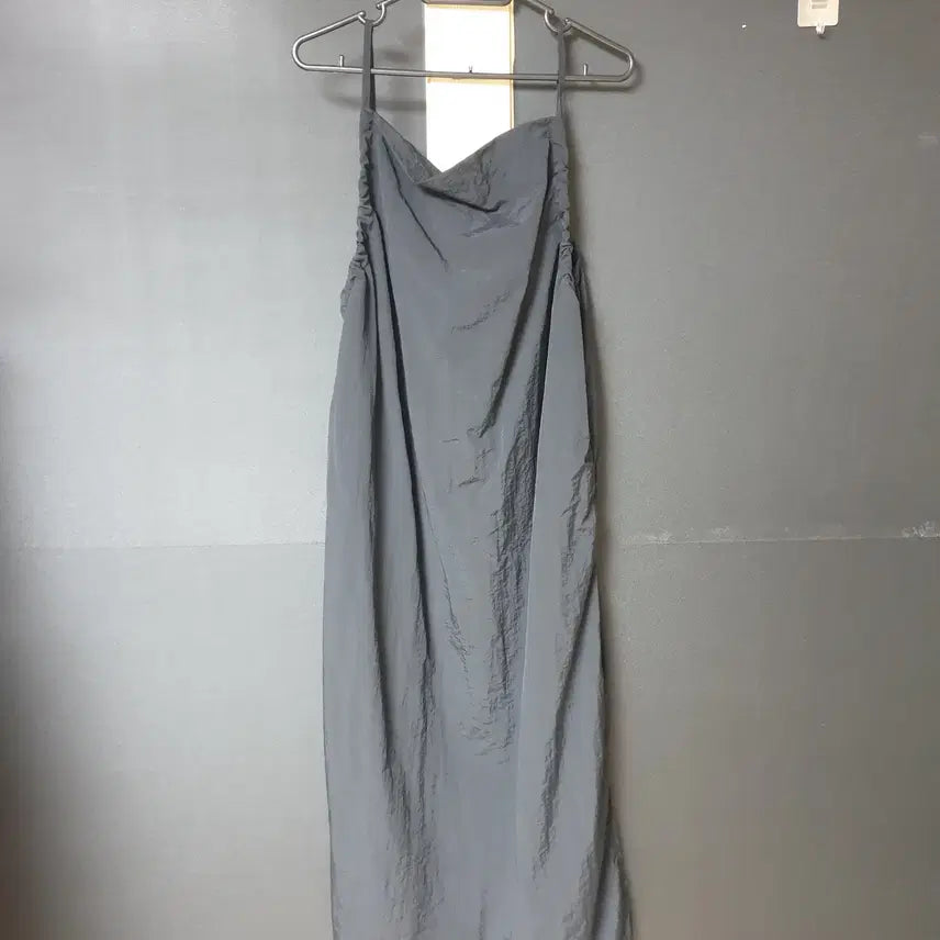 [BUNJANG] 8seconds Black Shirring String Adjustable Long Dress / 진짜만원 8세컨즈 바스락 셔링끈조절 S 롱원피스 블랙