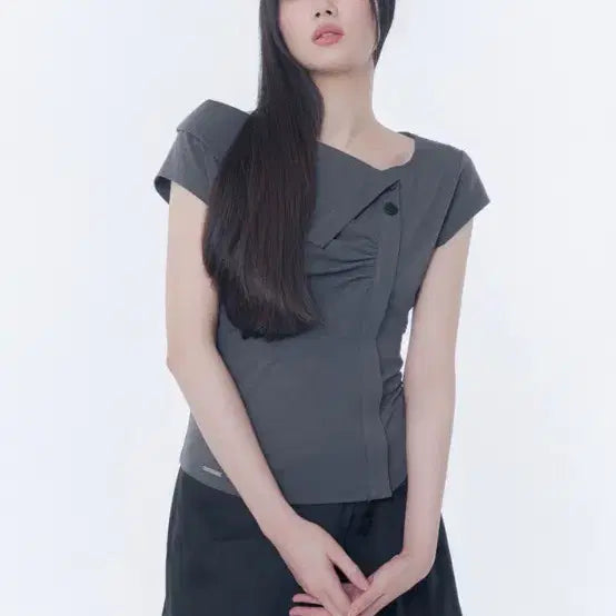 [BUNJANG] MICHISSEYOUL Folding Collar Shirring Top Charcoal / 미스키서울 폴딩 칼라 셔링탑 차콜 1