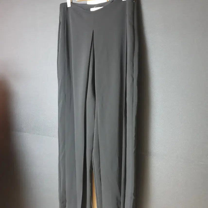 [BUNJANG] Fritata Spring/Summer Wide Suit Pants Black M / 진짜만원 프리따타 봄여름 와이드정장팬츠 블랙 M