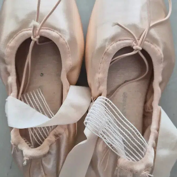 [BUNJANG] Bloch Elegance Stretch Pointe Shoes Size 5.5 / 블락 토슈즈 엘레강스 스트레치 5.5 x