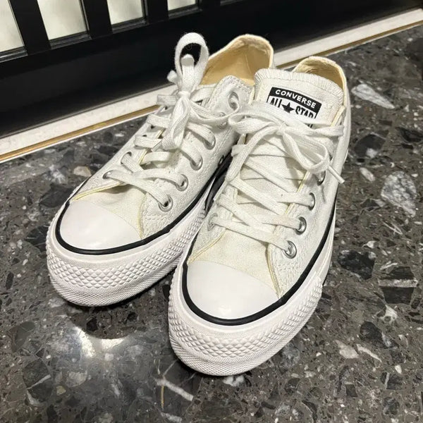 [BUNJANG] Converse Chuck Taylor All Star Platform Low White Shoes / 컨버스 척테일러 올스타 플랫폼 화이트[220]