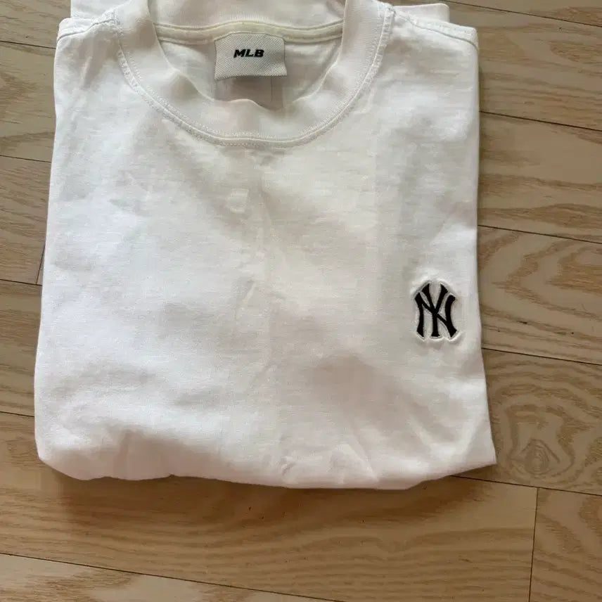 [BUNJANG] MLB Short Sleeve T-Shirt / MLB 반팔