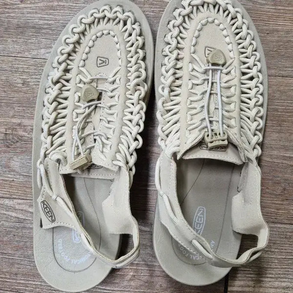 [BUNJANG] KEEN Unique Sandals Beige / keen 킨 유니크샌들 250