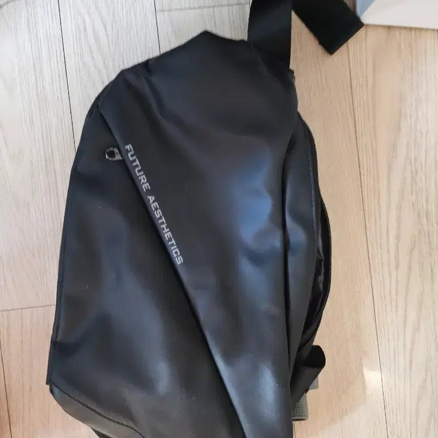 [BUNJANG] Travel Security Sling Bag / 여행용 보안 슬링백