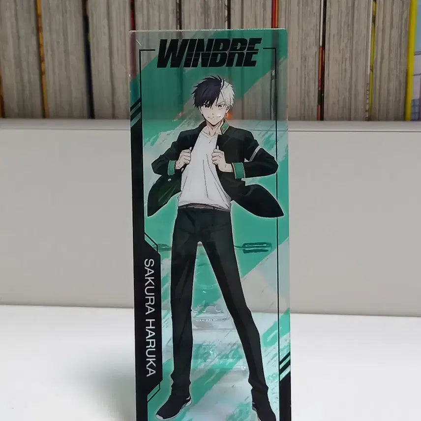 [BUNJANG] Winbre Sakura Acrylic Stand & Badge / 윈브레 사쿠라 아크릴 스탠드겸 뱃지