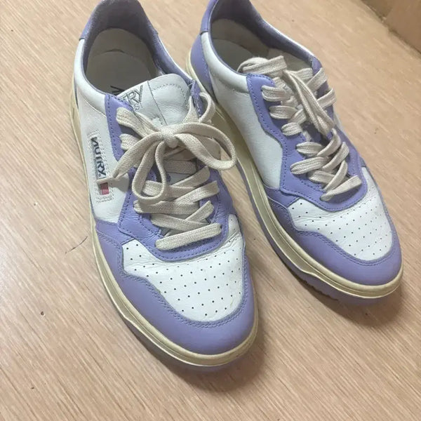 [BUNJANG] Autry Medalist Lavender Sneakers / 오트리 메달리스트 라벤더 스니커즈