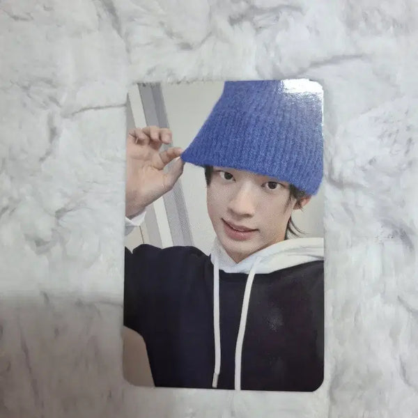 [BUNJANG] TWS Dohyun Cream Photocard / 투어스 도훈 포카 크림 KREAM