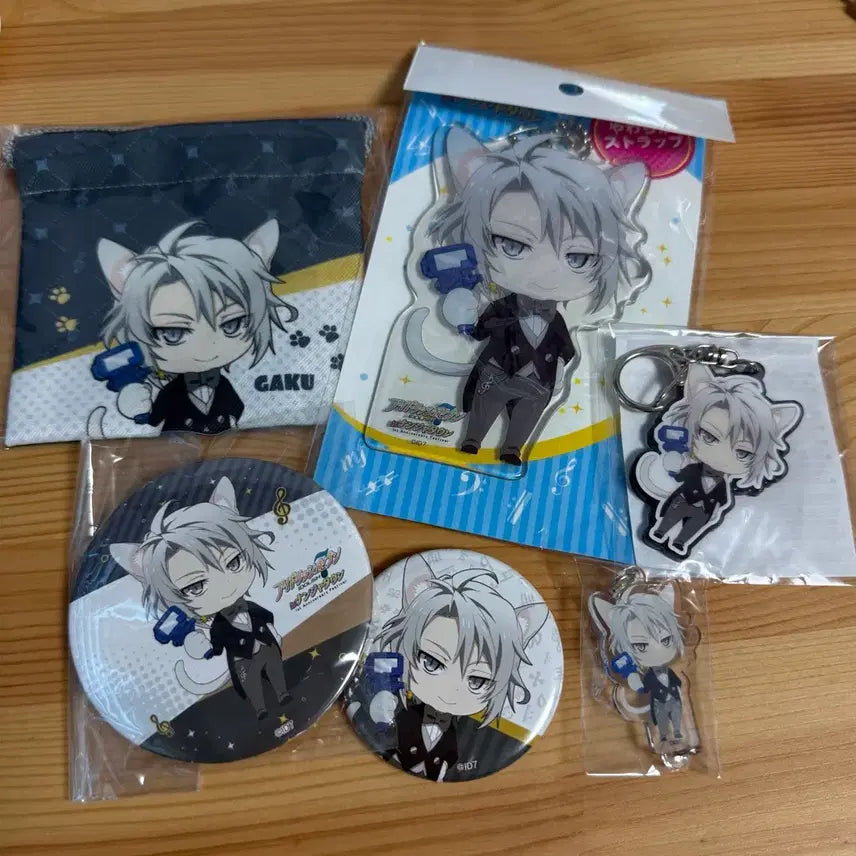 [BUNJANG] Idolish Seven Gaku Nanjatown Goods Can Badge & Acrylic Keyring / 아이돌리쉬 세븐 아이나나 가쿠 난쟈타운 굿즈 일괄 캔뱃지 아크릴키링