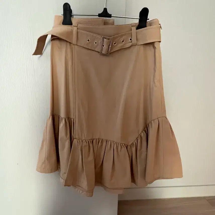 [BUNJANG] Lucky Chouette Belt Skirt / 럭키슈에트 벨트스커트