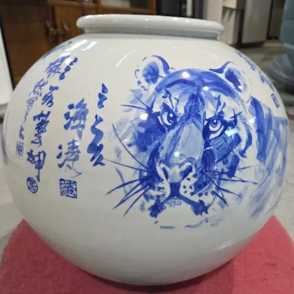 [BUNJANG] Tiger Collaboration Porcelain Vase / 호랑이합작도 도자기 화병