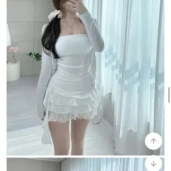 [BUNJANG] Ablery Shirring Frill Top with Built-in Cups - White / [새상품] 에이블리 셔링탑 프릴탑 캡내장 화이트