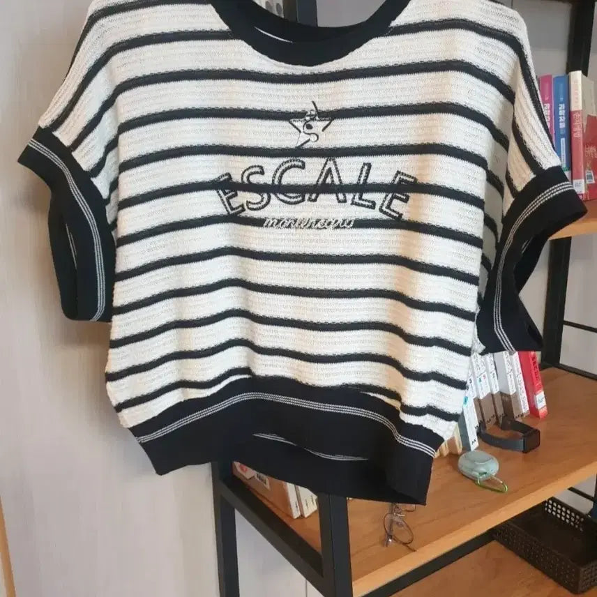 [BUNJANG] SJ SJ Striped Short Sleeve Knit / sjsj 단가라 반팔 니트