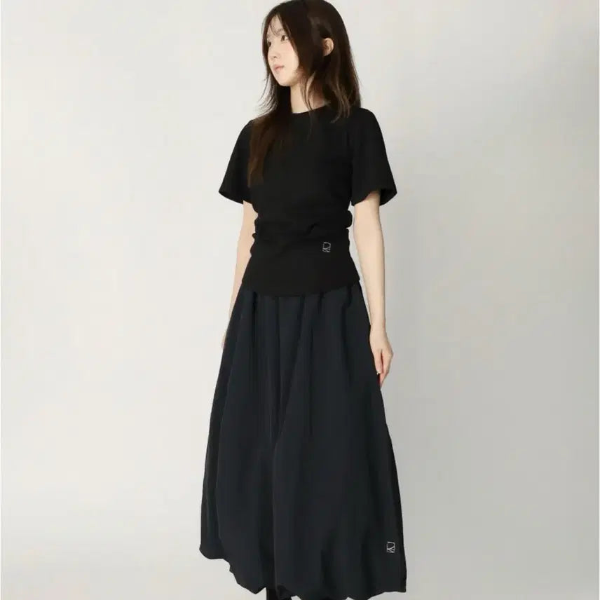 [BUNJANG] Rirare Cloudy Nylon Skirt Free Size Black / 리아이 클라우디 나일론 스커트 FREE