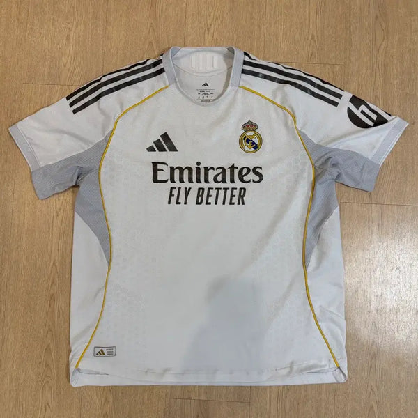 [BUNJANG] Real Madrid 25/26 Authentic Home Jersey XL / [4XL] 레알마드리드 25/26 홈 어센틱