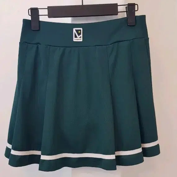 [BUNJANG] Le Coq Sportif Golf Skirt (Size S) / 르꼬끄 골프스커트70(S)상태깨끗합니다
