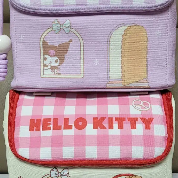 [BUNJANG] Sanrio Kuromi/Hello Kitty Check Insulated Pouch (New) / 산리오 정품 쿠로미/헬로키티 체크 보냉 파우치(새상품)