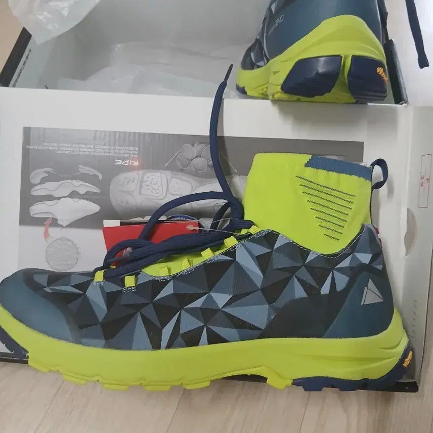 [BUNJANG] Dahashu Tein Hiking Boots 260 / 다하슈 테인 등산화 260
