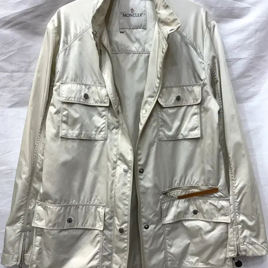 [BUNJANG] Moncler Windbreaker Jacket Size 1 (55-66) / 정품) 몽클레어 바람막이 자켓 1/55~66사이즈