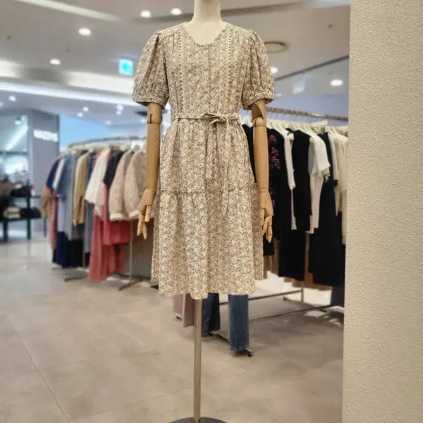 [BUNJANG] Thursday Island Flower Pattern Puff Sleeve Dress / 써스데이아일랜드 플라워 패턴 퍼프 소매 원피스
