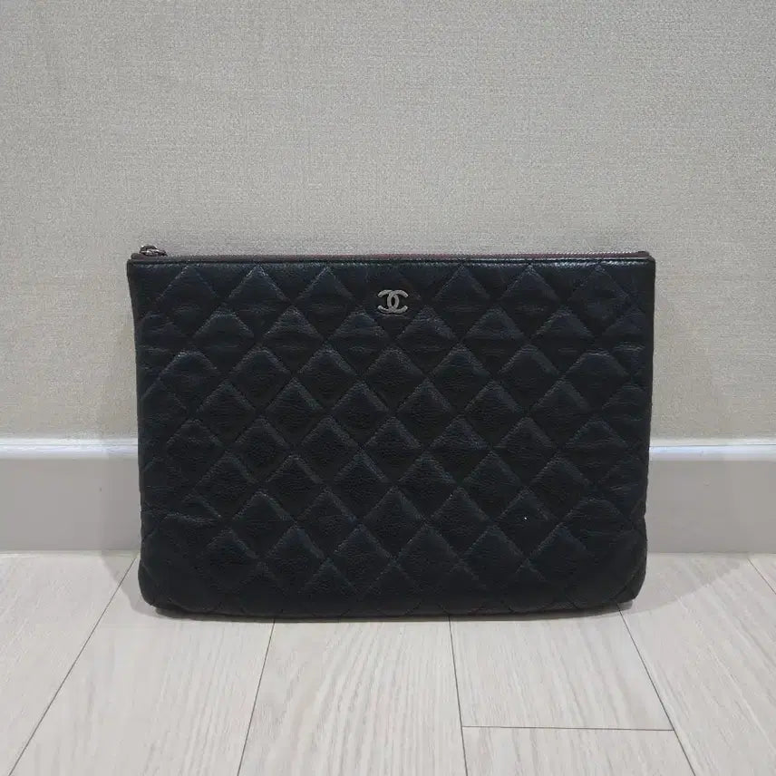 [BUNJANG] Chanel Black Caviar Medium Clutch M / 샤넬 블랙 캐비어 클러치 미듐 M