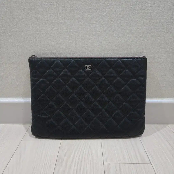 [BUNJANG] Chanel Black Caviar Medium Clutch M / 샤넬 블랙 캐비어 클러치 미듐 M