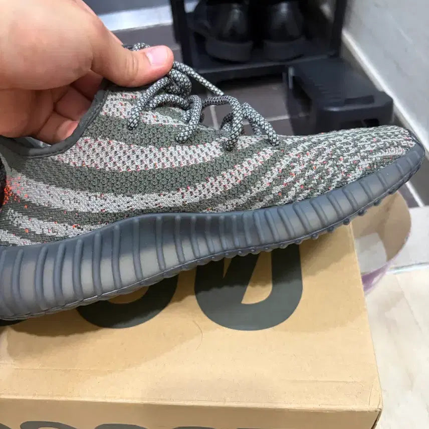 [BUNJANG] Adidas Yeezy Boost Carbon V2 Sneakers / 이지부스트 카본V2