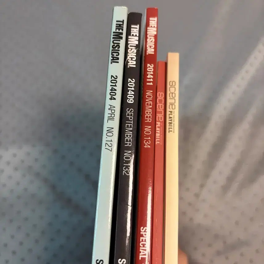 [BUNJANG] The Musical & Scene Playbill Bundle Set (2013-2014) / 2014년 더뮤지컬, 씬플레이빌 일괄판매