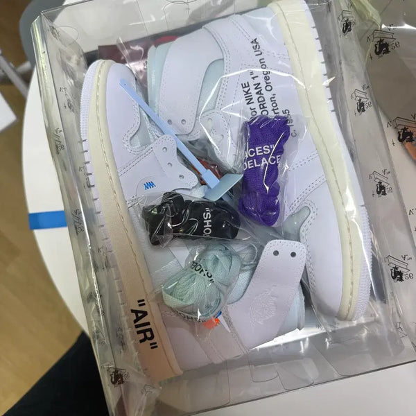 [BUNJANG] Jordan 1 x Virgil Abloh Archive Retro High Alaska White Sneakers / (250)조던 1 x 버질 아블로 아카이브 레트로 하이 알래스카 화이트