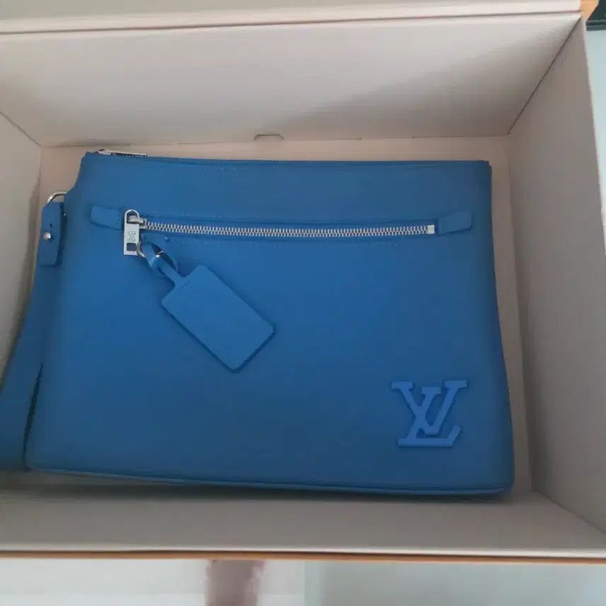[BUNJANG] Louis Vuitton Pouch Blue / 루이비통 파우치 블루