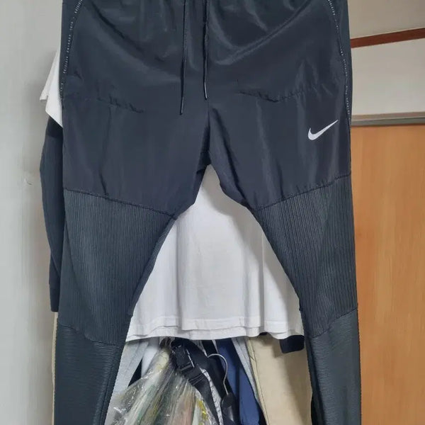 [BUNJANG] Nike Running Pants Black L / (새옷 수준]나이키 러닝 팬츠 블랙 L 85 33~34사이즈