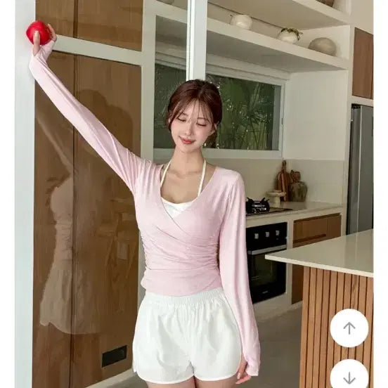 [BUNJANG] Vicky Vicky Rash Guard Set - Hersh Shirring Wrap Long Sleeve Rash Guard & Brook Air Lite Swim Pants / 비키비키 래쉬가드 세트 / 허쉬 셔링 랩 래쉬가드 긴팔 브루크 에어라이트 스윔 팬츠
