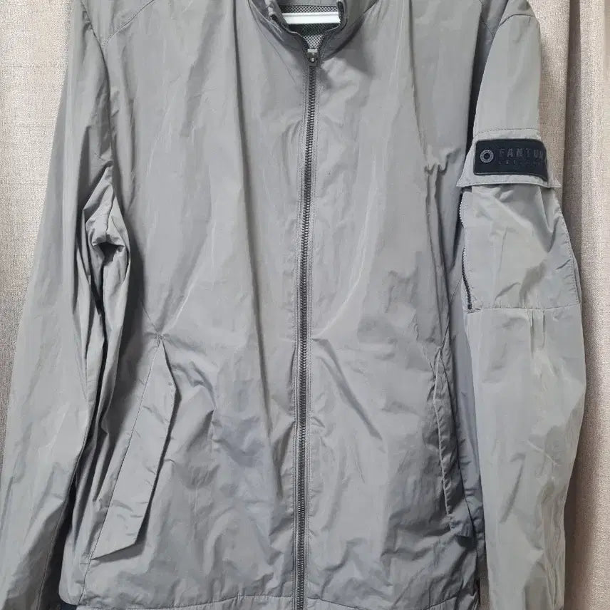 [BUNJANG] Fantom Windbreaker Jacket / 팬텀 Fantom 바람막이 자켓
