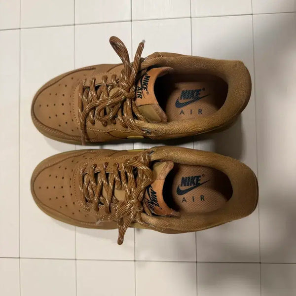 [BUNJANG] Nike Air Force 1 '07 'Wheat' 225 / 나이키 된장포스 225
