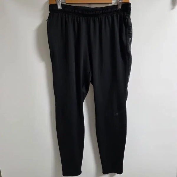[BUNJANG] Nike Dri-FIT Slim Fit Training Pants Black (L) / [L/정품] 나이키 드라이핏 슬림핏 트레이닝 팬츠 블랙 (L사이즈 / 85)