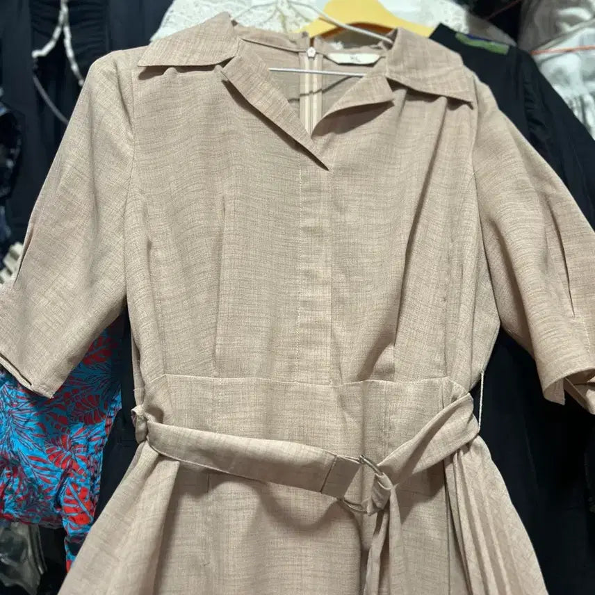 [BUNJANG] KLBylin Beige Shirt Dress / 케이엘바이린 KL 베이지 셔츠 원피스 77