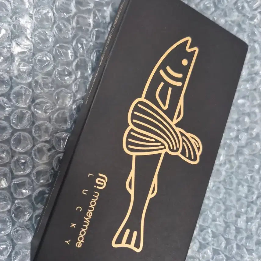 [BUNJANG] Korea Minting and Security Printing Corporation 'Don-Myeongtae' Magnet / 조폐공사 돈명태 마그넷