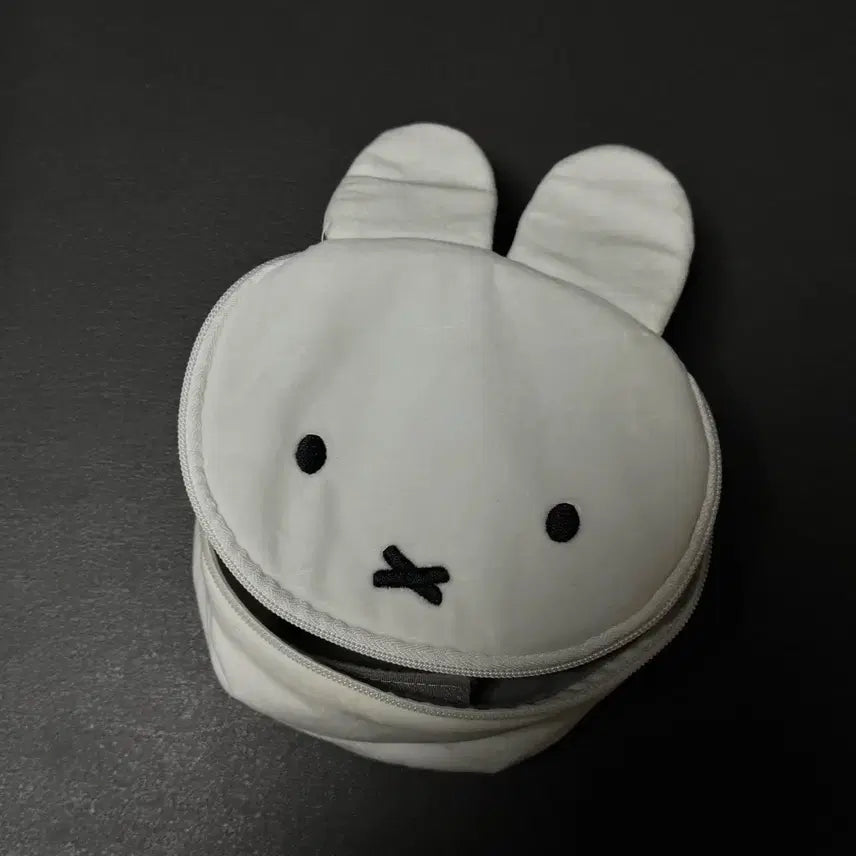 [BUNJANG] Miffy Face Pouch Cosmetic Pouch / 미피 파우치 화장품파우치