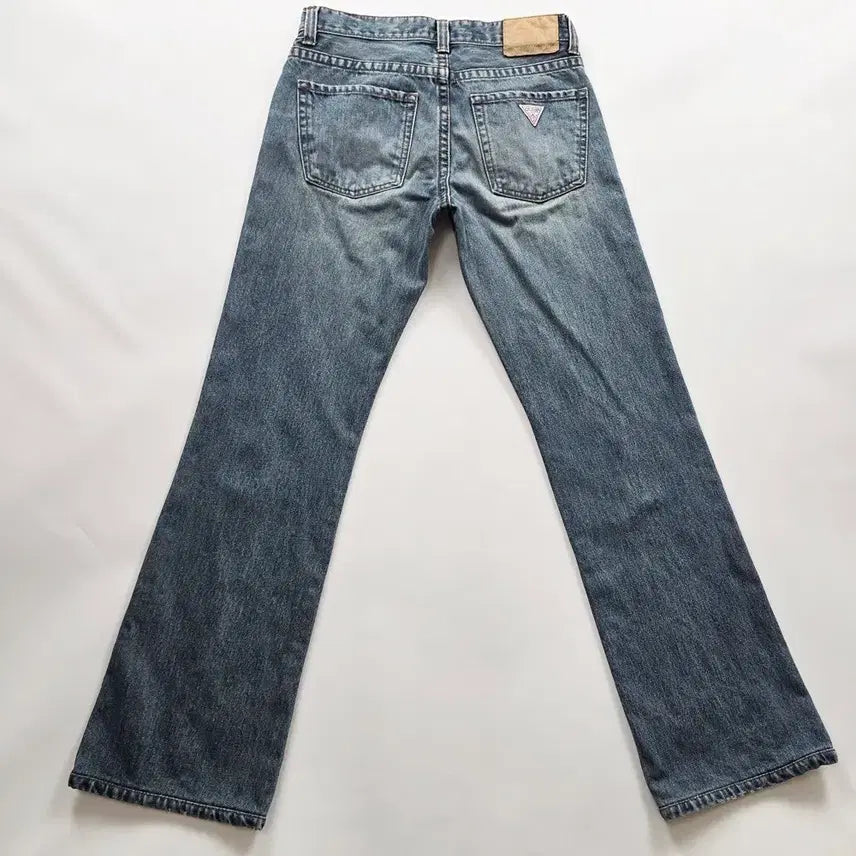 [BUNJANG] Guess Retro Wash Bootcut Denim Pants Size 30 / 게스 청바지 부츠컷 레트로 워싱 데님팬츠 사이즈30 R6834
