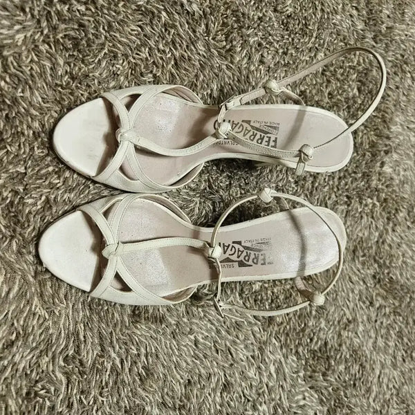 [BUNJANG] Salvatore Ferragamo Leather Sandals / 정품 페레가모 샌들 235